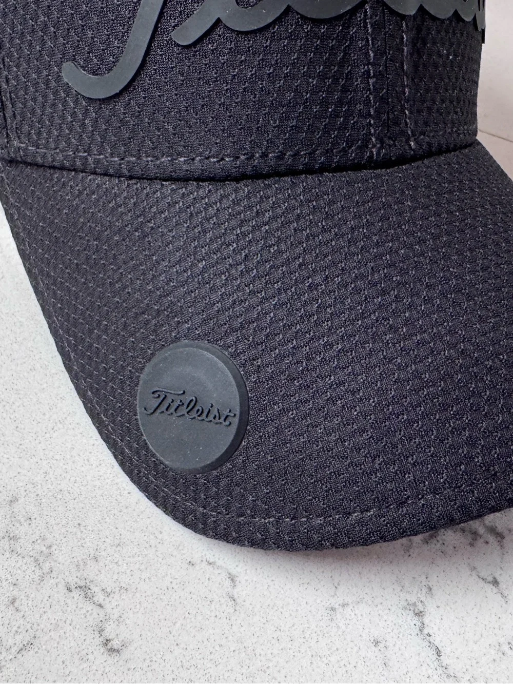 Titleist Black Players Performance Ball Marker Golf Hat - Picture 3 of 5